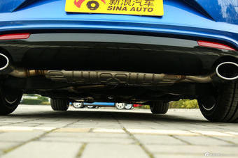 2015款尚酷R 2.0T自动