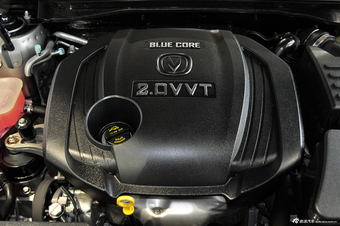 2013款睿骋2.0L自动豪华型