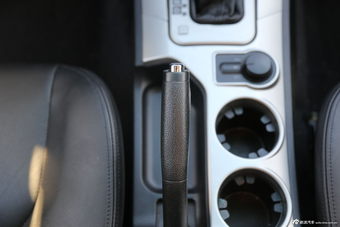 2012款奥轩GX5 2.4L手动四驱天窗版