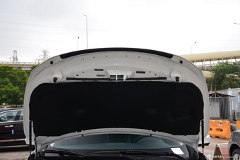 2016款天籁2.5L自动 XL-UpperNAVI Tech智尊版