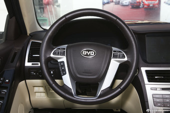 2013款思锐1.5TI手动尊享型