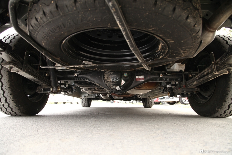 2013款金杯新海狮2.2L豪华型V22