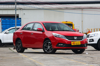 2014款众泰Z300 1.5L手动新视界豪华型