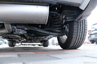 2015款自由光 2.4L自动精英版