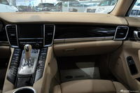 2010款保时捷 Panamera 4S 4.8L