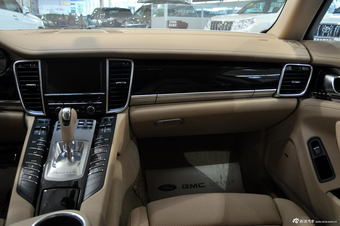 2010款保时捷 Panamera 4S 4.8L