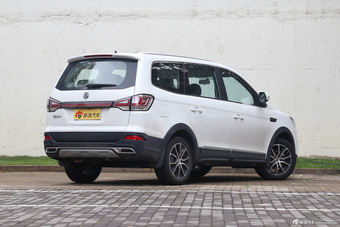 2016款风行SX6 1.6L自动尊享型