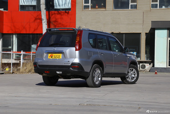 2015款东风风度MX6 2.0L CVT四驱UPR