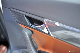 2014款上海大众朗行运动版