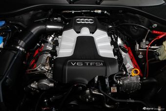 2014款奥迪Q7 35 TFSI进取型