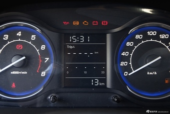 2015款北汽绅宝X25 1.5L手动舒适型