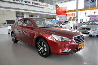 2013款奔腾B50 1.6L手动舒适型