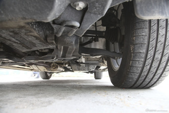 2015款哈弗H6升级版1.5T手动两驱尊贵型