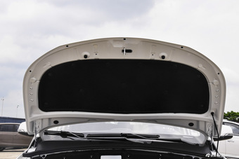 2016款宝骏560 1.8L手动精英型