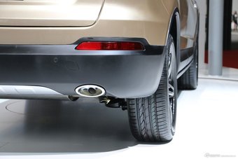 2015上海车展：众泰大迈X5