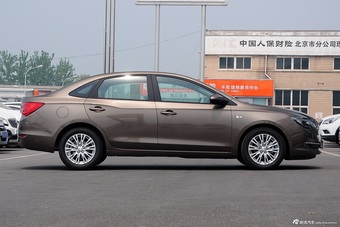 2015款英朗18T双离合豪华型