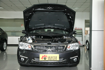 2013款风迪思1.8L旗舰型CVT