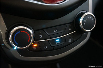 2014款长安奔奔到店实拍