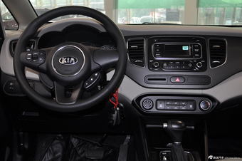 2013款佳乐2.0L自动标准版7座