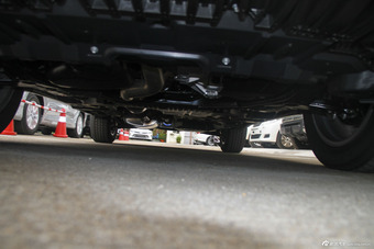 2015款汉兰达2.0T自动四驱豪华导航版7座