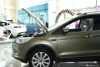 2013款福特翼虎1.6GTDi自动精英型