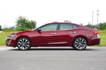 2016款西玛 2.5L自动XV至尊版