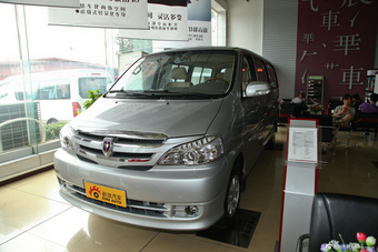 2011款阁瑞斯尊领2.4L旗舰版