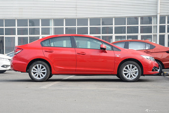 2014款思域1.8L自动经典版