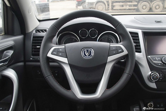 2016款CS35 1.6L手动尊贵型国IV