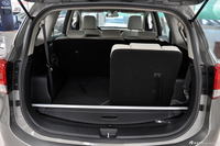 2013款佳乐2.0L自动标准版7座