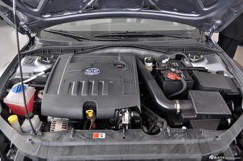 2013款奔腾B50 1.6L手动尊贵型