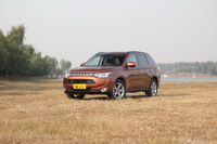 2013款欧蓝德 2.4L 四驱精英GT版