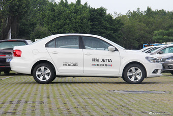 2015款捷达1.6L自动豪华型