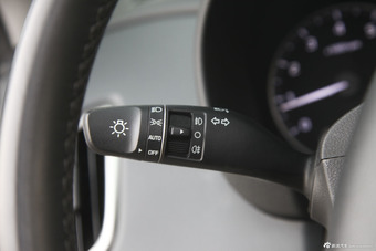 2015款ix25 2.0L 自动四驱尊贵型