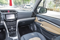 2014款风骏6 2.0T手动两驱领航型4D20B