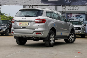 2016款撼路者2.0T自动四驱豪华版汽油