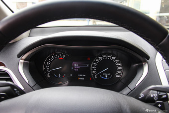 2016款林肯MKZ 2.0T自动尊雅版