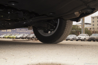 2016款CS75 2.0L手动领先型国4