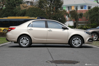 2016款吉利远景1.5L自动幸福版