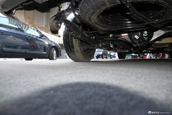 2014款金杯新海狮2.0L手动豪华型V19图片