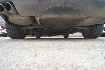 2015款奥迪A4L 35TFSI自动技术型