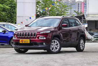 2016款自由光2.4L自动领先版