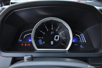 2015款优6 SUV 1.8T时尚型