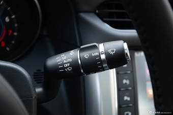 2016款捷豹XF 3.0T自动两驱风华版