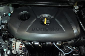 2013款佳乐2.0L自动标准版7座