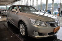 2013款睿骋2.0L自动豪华型