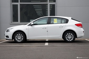 2015款科鲁兹掀背1.6L手动舒适型