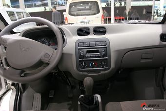 2010款五菱之光短版