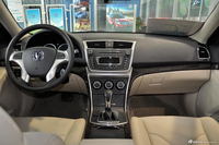 2013款睿骋2.0L自动豪华型