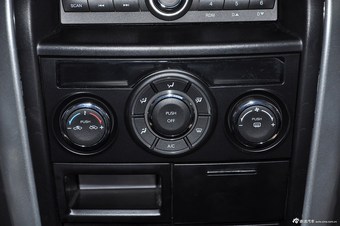 2014款利亚纳A6三厢1.4L手动畅想型